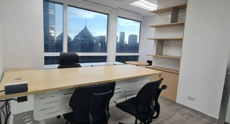 For rent office in Pathum Wan, Bangkok