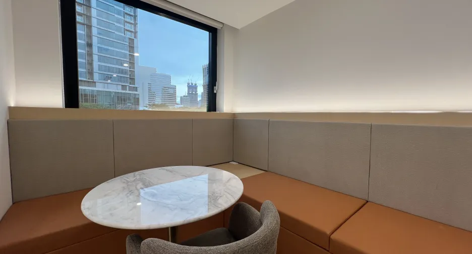For rent office in Pathum Wan, Bangkok