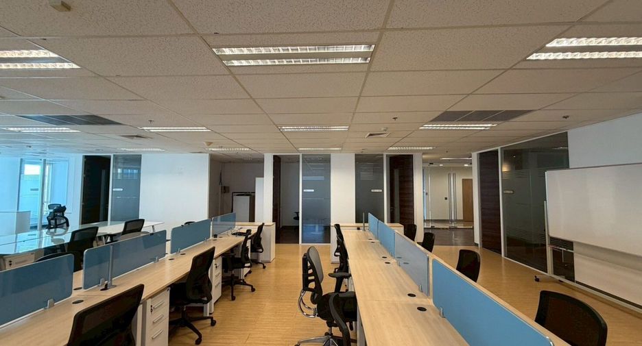 Büro zur Miete in Pathum Wan, Bangkok