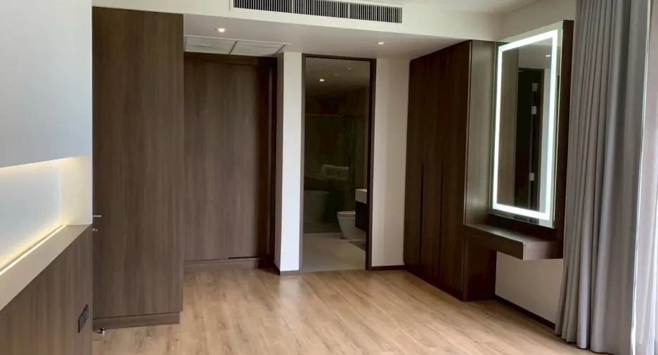 À louer 3 chambres appartement à Khlong Toei, Bangkok