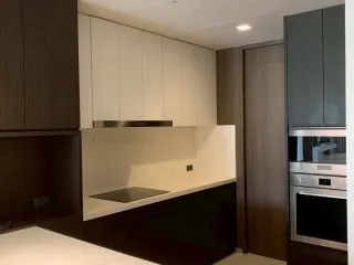 À louer 3 chambres appartement à Khlong Toei, Bangkok