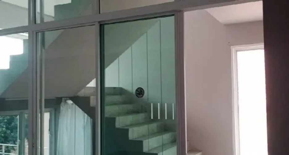 For rent 5 ベッドルーム townhouse in Huai Khwang, Bangkok