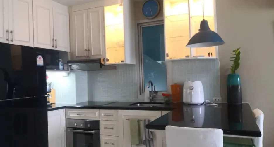 For sale and for rent 2 bedrooms condo in Khlong Toei, Bangkok