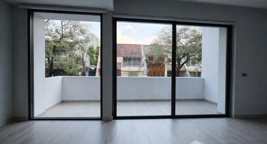 For rent 3 bedrooms house in Watthana, Bangkok