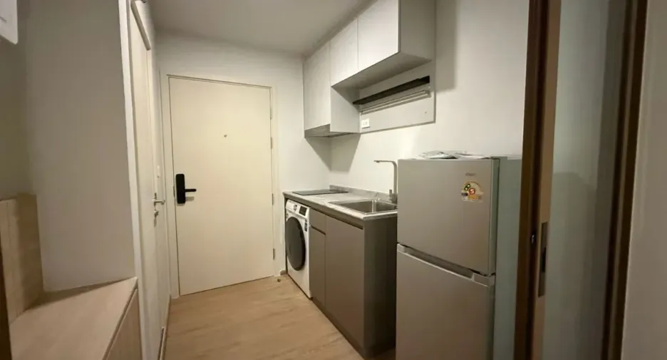 For rent studio condo in Watthana, Bangkok
