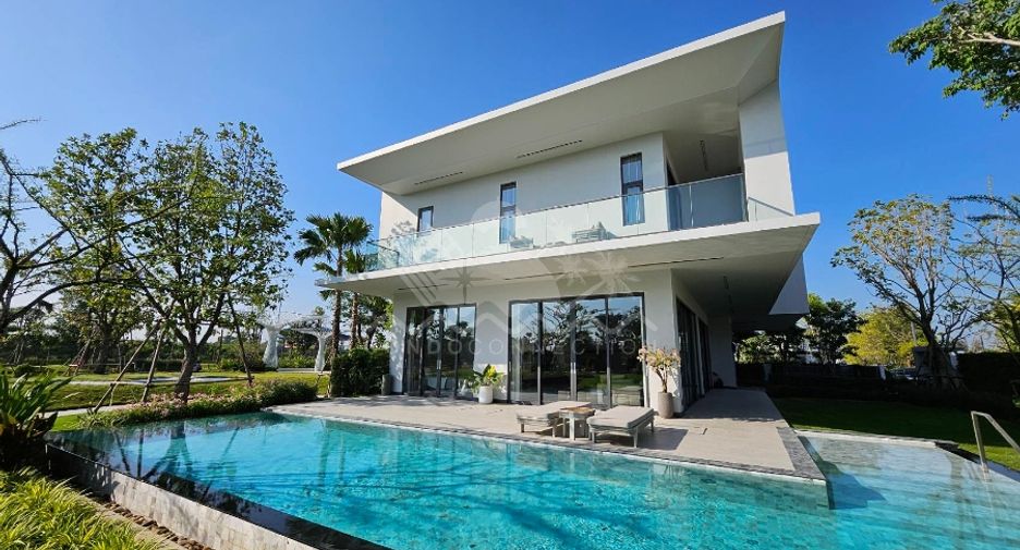 For sale 4 bedrooms house in Bang Lamung, Chonburi