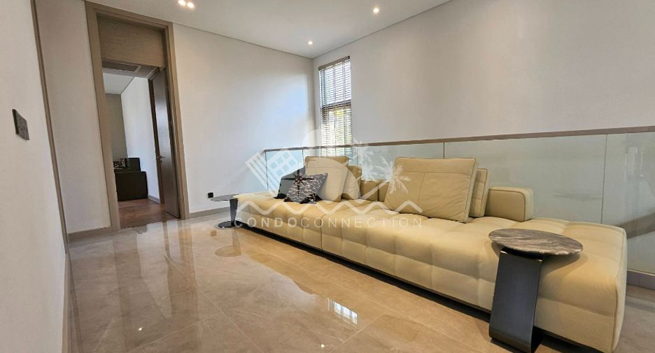 For sale 4 bedrooms house in Bang Lamung, Chonburi