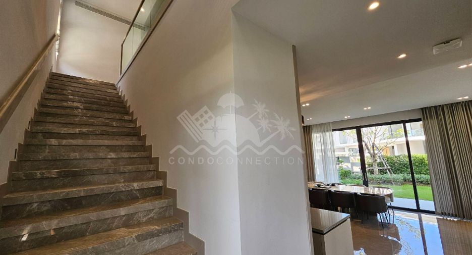 For sale 4 bedrooms house in Bang Lamung, Chonburi