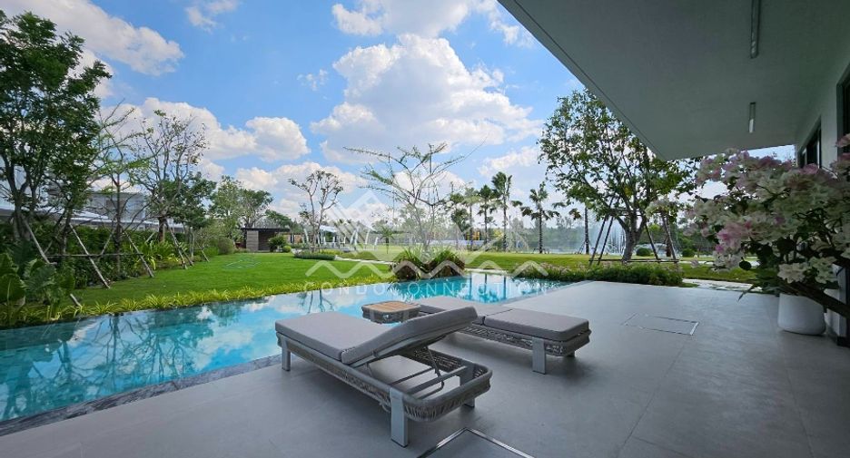 For sale 4 bedrooms house in Bang Lamung, Chonburi
