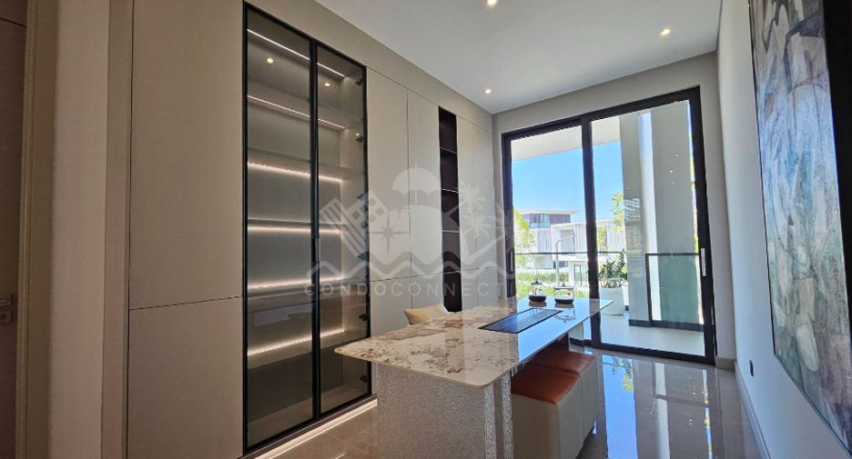 For sale 4 bedrooms house in Bang Lamung, Chonburi