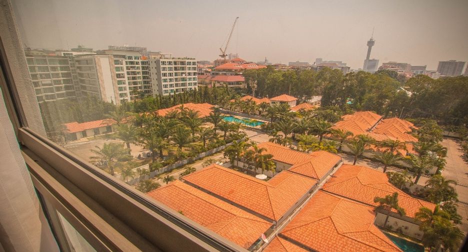 For sale 2 bedrooms condo in Bang Lamung, Chonburi