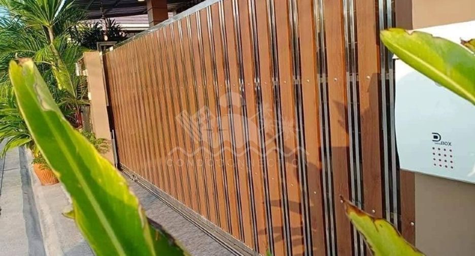 Casa en venta de 3 habitaciones en Bang Lamung, Chonburi