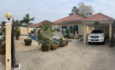 For sale and for rent 4 bedrooms house in Bang Lamung, Chonburi