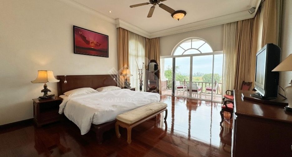 For sale and for rent 4 bedrooms house in Bang Lamung, Chonburi