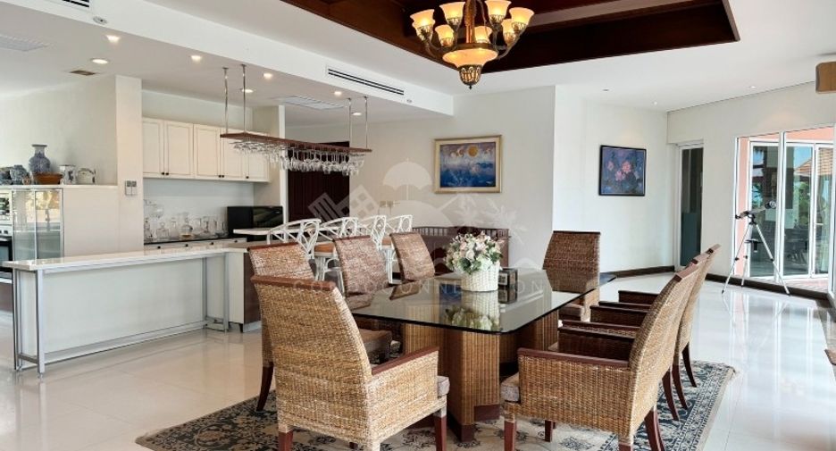 For sale and for rent 4 bedrooms house in Bang Lamung, Chonburi