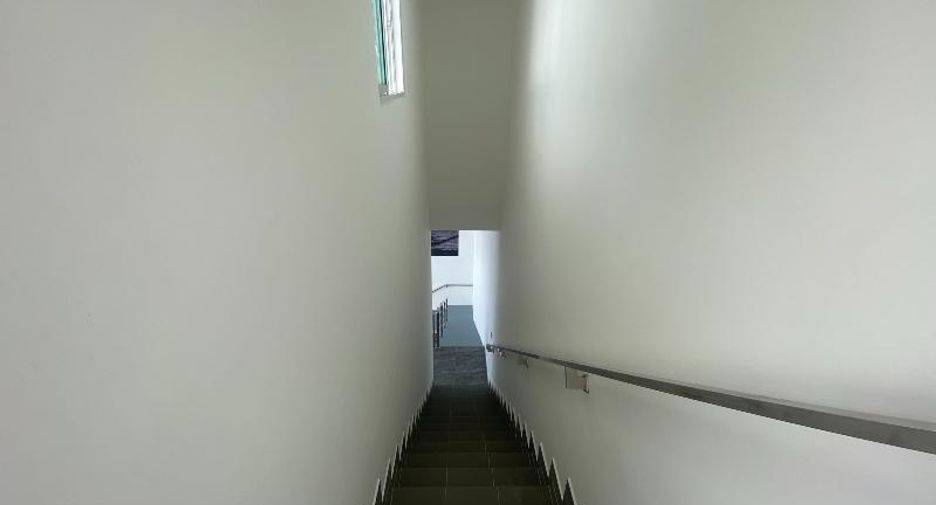 Casa en venta de 6 habitaciones en Bang Lamung, Chonburi