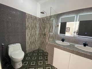 For sale 6 bedrooms house in Bang Lamung, Chonburi
