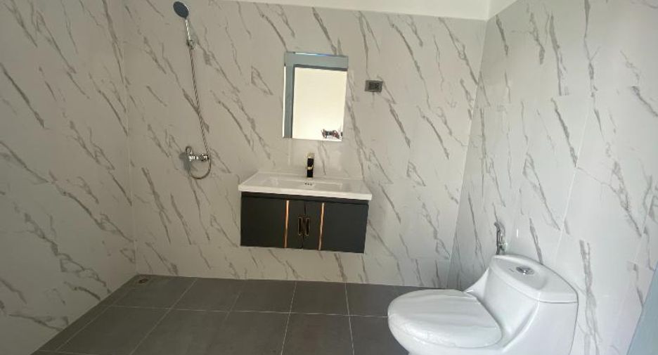 Casa en venta de 6 habitaciones en Bang Lamung, Chonburi