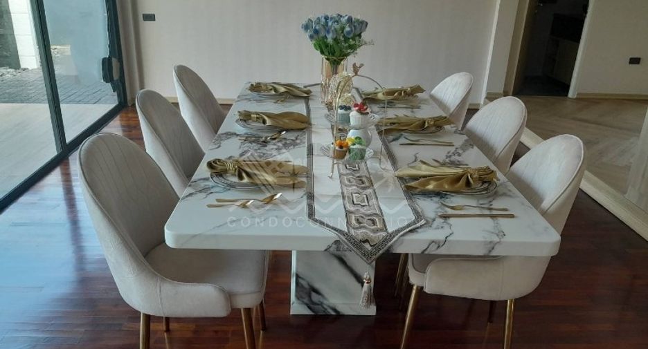 Продажа 4 спальни дом в Банг Ламунг, Чонбури