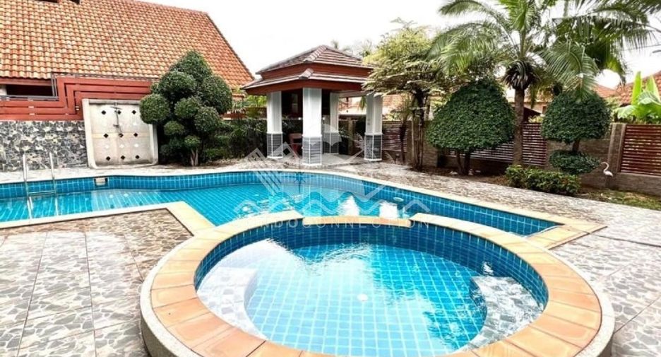 Casa en venta y en alquiler de 3 habitaciones en Bang Lamung, Chonburi