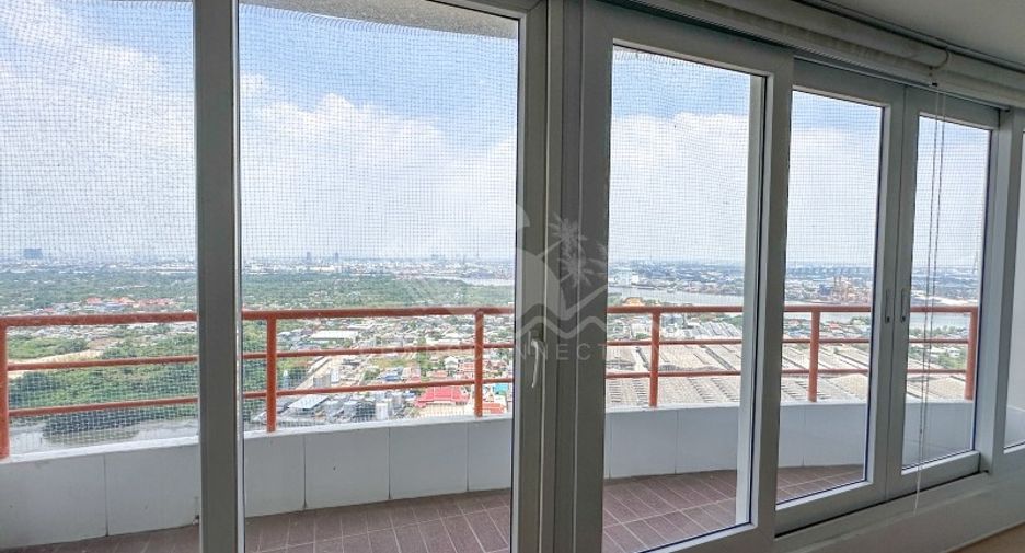 For sale 2 bedrooms condo in Yan Nawa, Bangkok