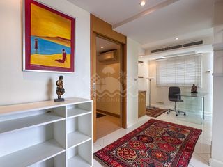 For sale 2 bedrooms condo in Yan Nawa, Bangkok