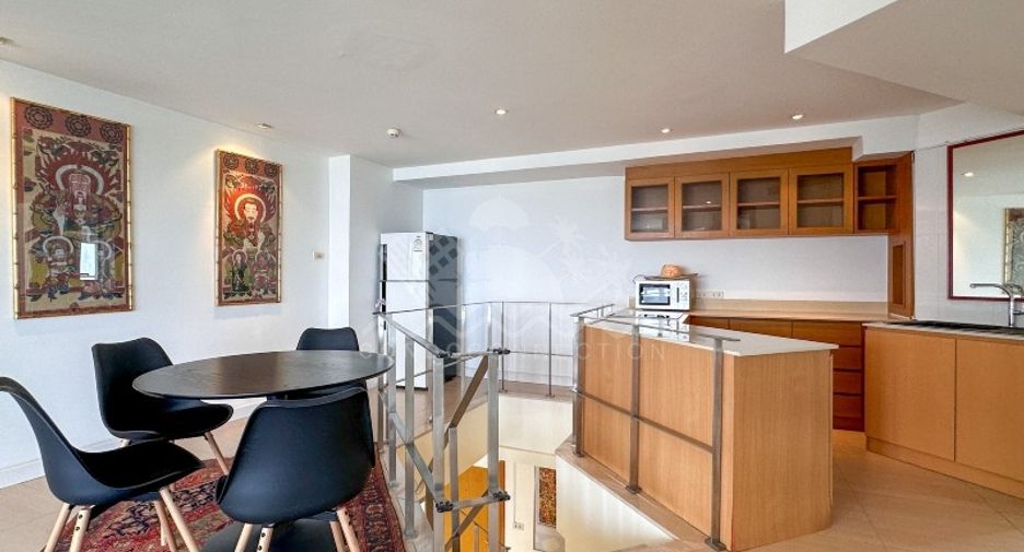 For sale 2 bedrooms condo in Yan Nawa, Bangkok
