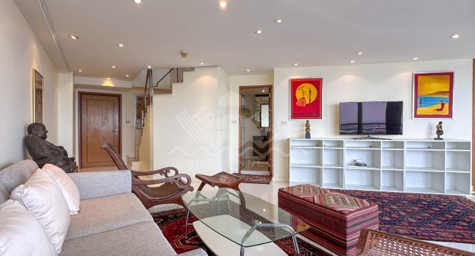 For sale 2 bedrooms condo in Yan Nawa, Bangkok