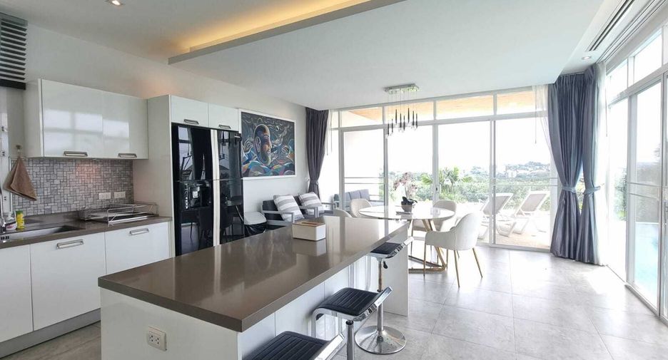For sale and for rent 3 bedrooms villa in Mueang Phuket, Phuket