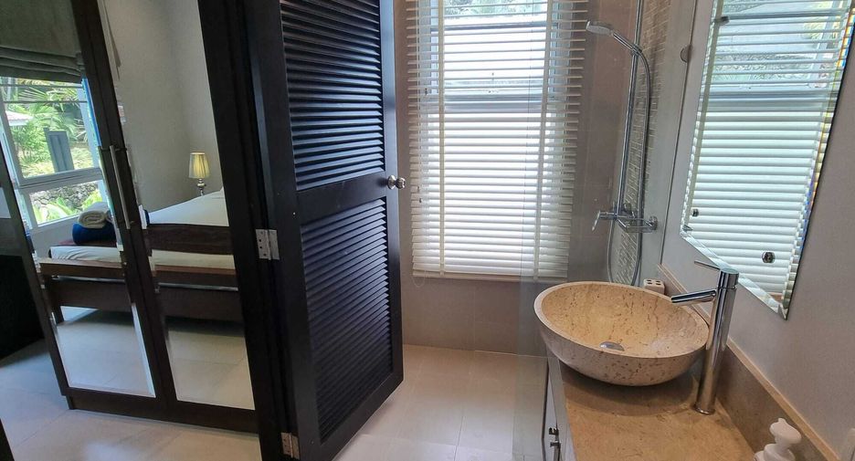 For sale and for rent 3 bedrooms villa in Mueang Phuket, Phuket