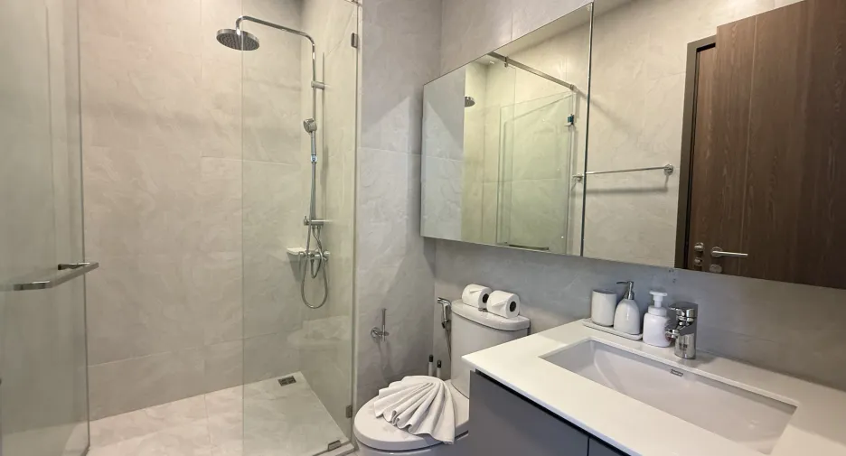 For sale 2 bedrooms condo in Thalang, Phuket