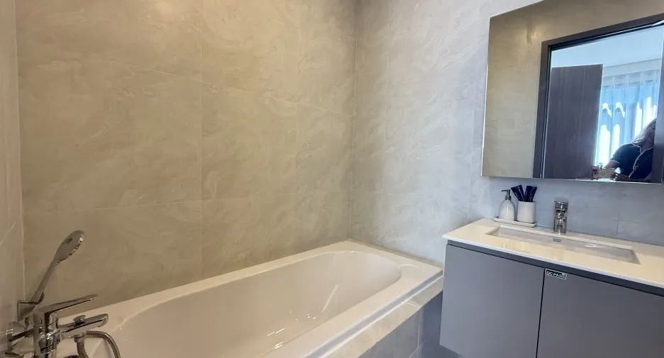 For sale 2 bedrooms condo in Thalang, Phuket
