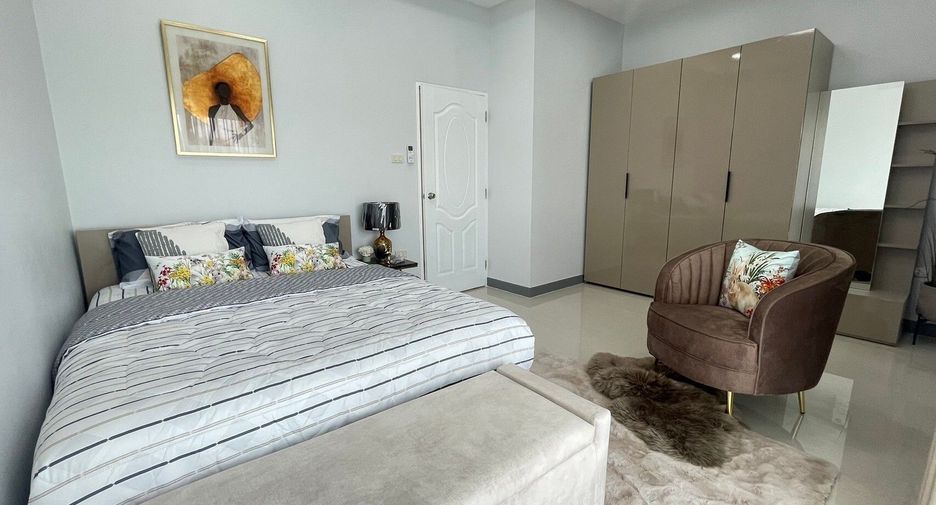 For sale 2 bedrooms townhouse in San Kamphaeng, Chiang Mai
