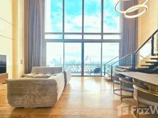 For rent 4 ベッドルーム condo in Khlong San, Bangkok