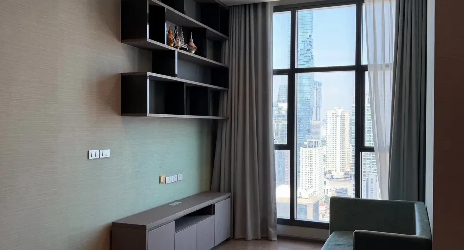 For sale 3 bedrooms condo in Sathon, Bangkok