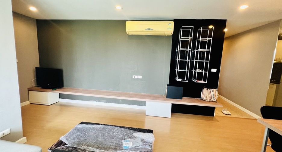 For sale 1 bed condo in Watthana, Bangkok