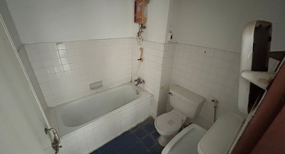 For sale and for rent 2 bedrooms condo in Khlong Toei, Bangkok