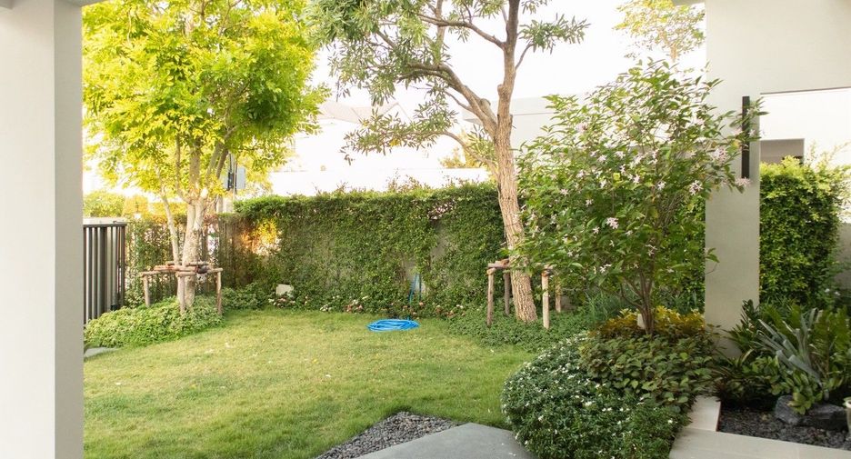 For rent 4 bedrooms house in Bang Phli, Samut Prakan
