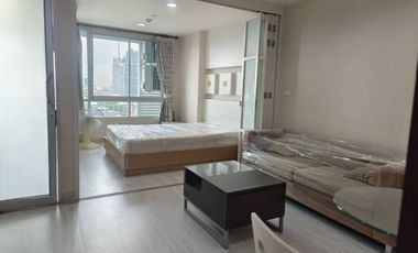 Condo en alquiler de 1 habitaciones en Bang Kho Laem, Bangkok