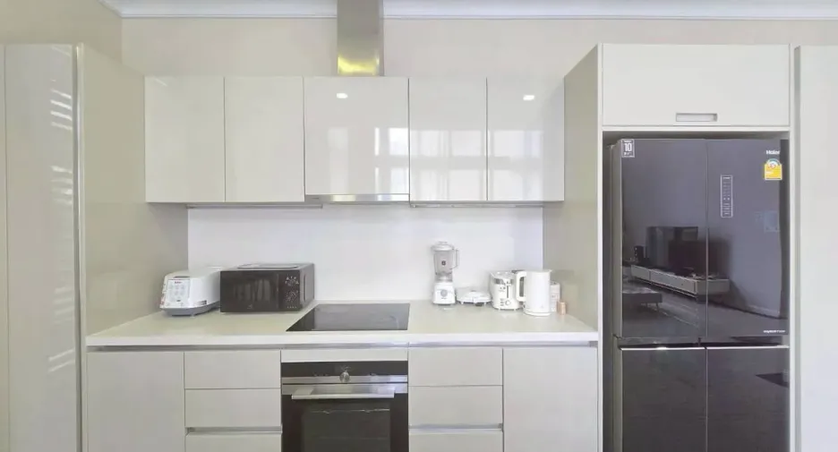 Condo en venta y en alquiler de 4 habitaciones en Watthana, Bangkok