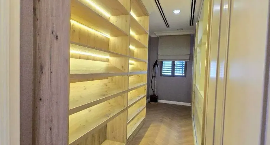 Condo en venta y en alquiler de 4 habitaciones en Watthana, Bangkok