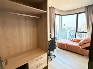 À louer 2 chambres condo à Khlong Toei, Bangkok