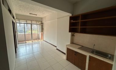 For sale and for rent 2 bedrooms condo in Khlong Toei, Bangkok