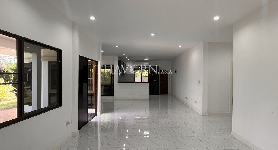 À vendre 3 chambres maison à Bang Lamung, Chonburi