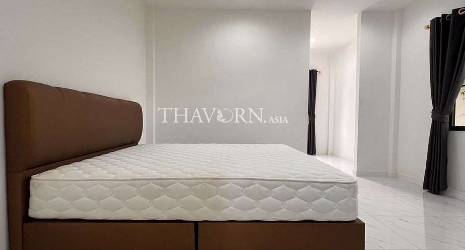 À vendre 3 chambres maison à Bang Lamung, Chonburi