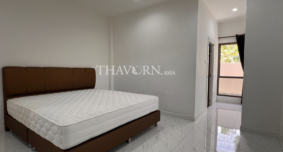 À vendre 3 chambres maison à Bang Lamung, Chonburi