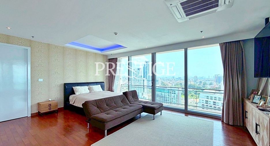 For sale 3 bedrooms condo in Bang Lamung, Chonburi