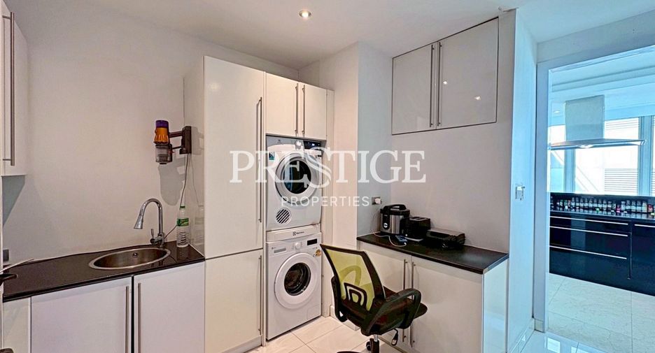 For sale 3 bedrooms condo in Bang Lamung, Chonburi