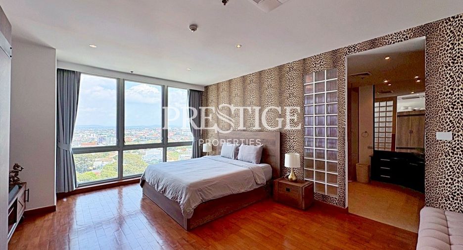 For sale 3 bedrooms condo in Bang Lamung, Chonburi