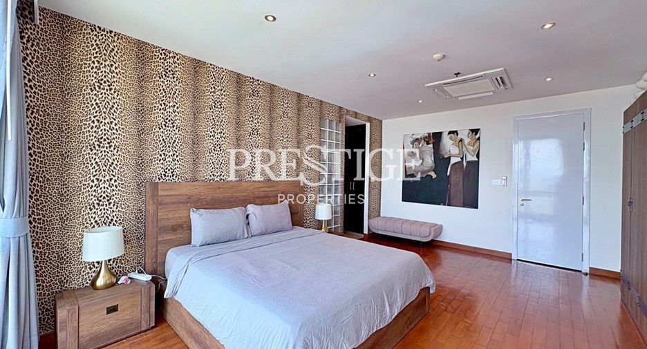 For sale 3 bedrooms condo in Bang Lamung, Chonburi